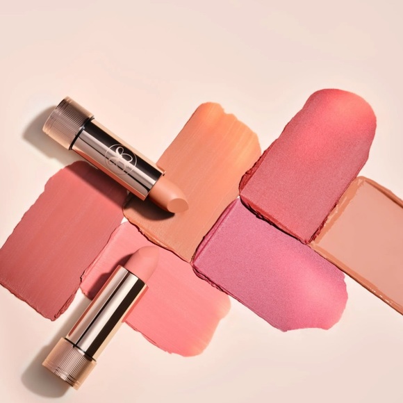 🌙💕Honey Taupe Anastasia Beverly Hills Satin Lipstick - Picture 5 of 11